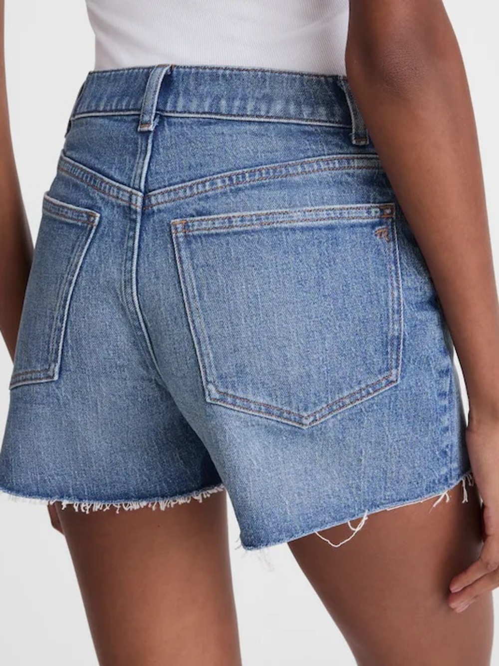 Madewell. The Perfect Jean Short. Size 30
Very good condition. - Picture 5 of 6